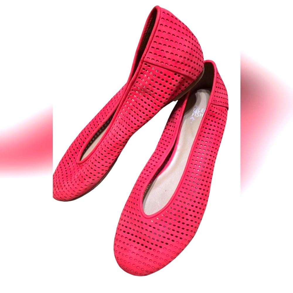 Eileen Fisher Coral Red Perforated Nubuck Leather Round-Toe Ballet Flats Size 9